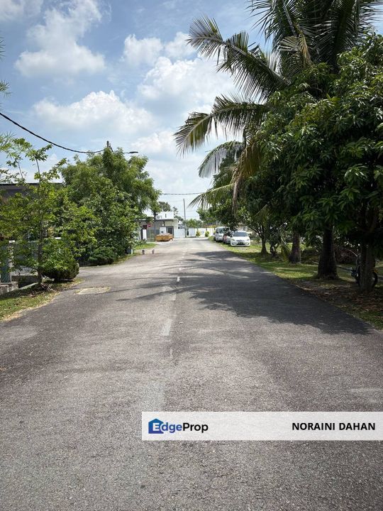  Bandar Mahkota Banting Bungalow Single Storey, Selangor, Banting