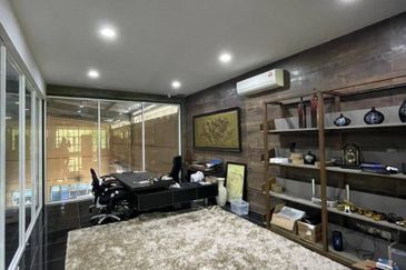 Nusa Cemerlang Industrial Park