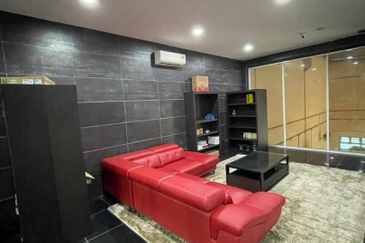 Nusa Cemerlang Industrial Park