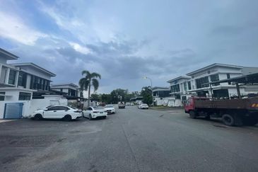 Setia Business Park 2 , Cluster Factory , ROI 3.2%