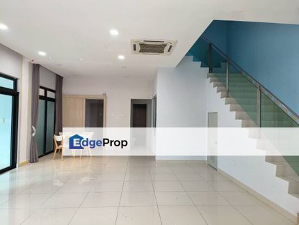 Opal , Mutiara Mas , 3 Storey Cluster , Renovated , Johor, Skudai