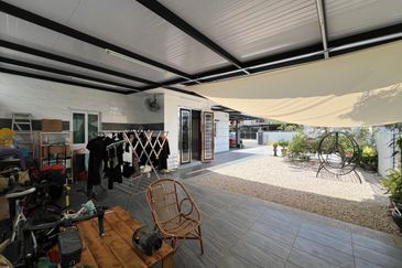 Areca Green , Setia Tropika , Double Storey Corner 