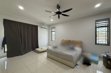 Rini Home 3 , Mutiara Rini , Double storey endlot