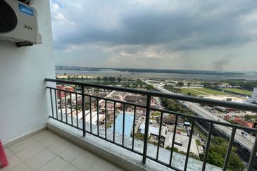 Sri Samudra Condo , Jb Town , High Floor , Below Market 