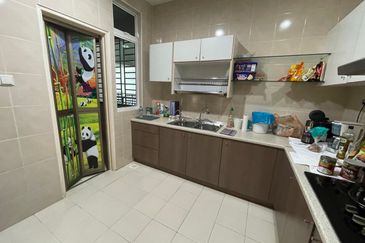 Sri Samudra Condo , Jb Town , High Floor , Below Market 