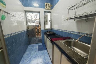 Areca Green , Setia Tropika , Double Storey , Renovated 