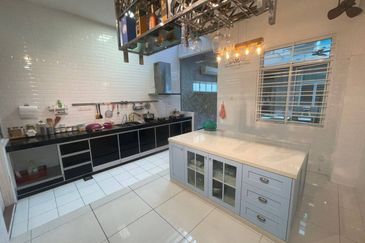 D'Grande , Bukit Indah , Double Storey Cluster 