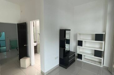 Opal Residence , 2 Storey Corner , Beside Garden 