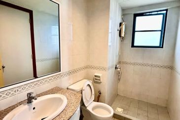 The Straits View, Bandar Baru Permas Jaya