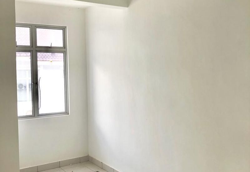 Meridin East The Greenway & The Eden