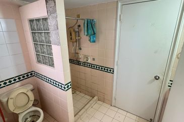 The Straits View, Bandar Baru Permas Jaya