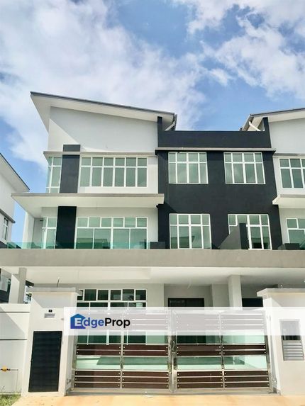 Mutiara Bestari , 3 Storey Semi D , Skudai, Johor, Johor Bahru