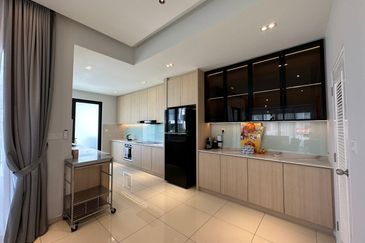 Sunway Citrine Lakehomes