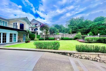 JB Town , Straits View , Double Storey Bungalow