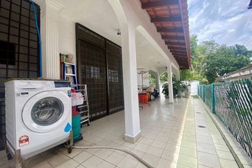 Taman Nong Chik Heights