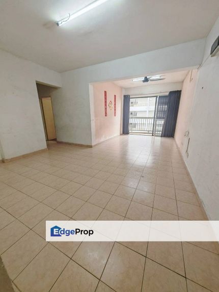 Putri Ria Apartment , Megah Ria , Original Unit , Johor, Masai