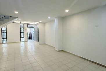 Scientex Masai , Pasir Gudang , 2 Storey Endlot 