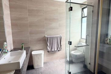 Residensi Ledang , Townhouse , Ground Floor 