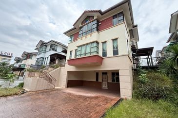 Taman Austin Heights