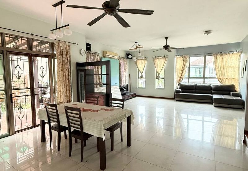 Taman Austin Heights