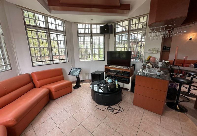 Johor Jaya , Rosmerah Heights , 2 Storey Bungalow 