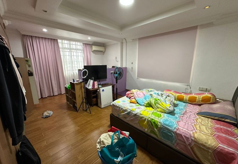 Johor Jaya , Rosmerah Heights , 2 Storey Bungalow 