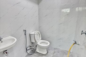 Taman Pulai Utama Flat