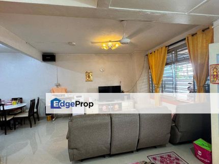 Taman Universiti , Double Storey , Renovated , Johor, Skudai