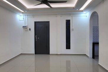 Flat Taman Selesa Jaya