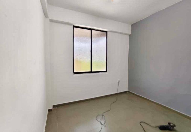 Flat Temenggong, Bandar Indahpura