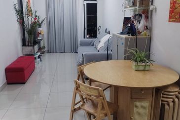 SKS Habitat Apartment, Larkin