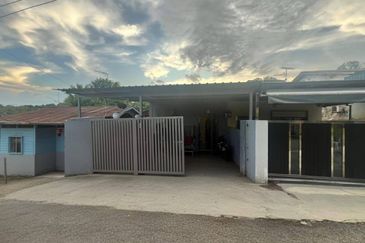 Kampung Poh Chee Leng