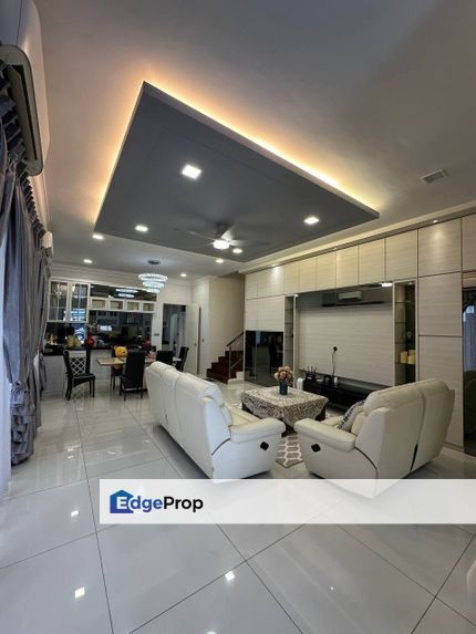 Horizon Hills , 3 Storey Cluster , Fully Renovated, Johor, 