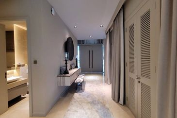 Emerald Bay @ Puteri harbour