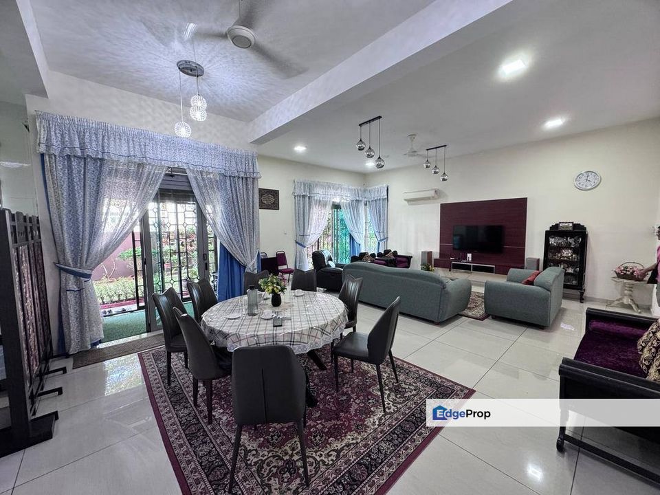 Taman Ponderosa , 2 Storey Semi D , Molek , Johor, Johor Bahru