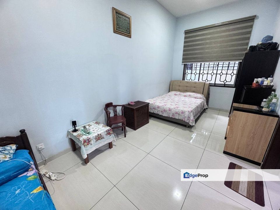 Taman Ponderosa , 2 Storey Semi D , Molek , Johor, Johor Bahru
