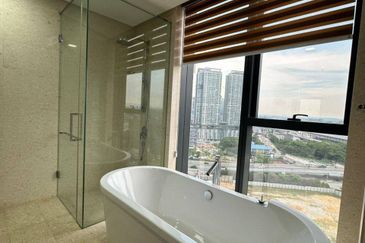 The Astaka @ 1 Bukit Senyum