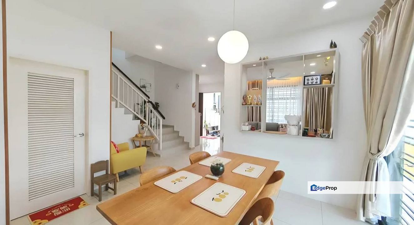 Desa Tebrau , Clarinet , Double Storey Endlot , Johor, Johor Bahru