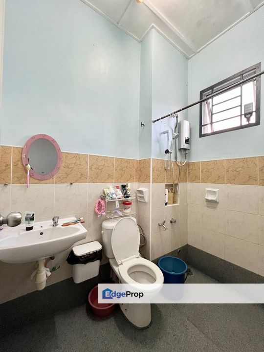 Bukit Indah , Double Storey , Kitchen extended , Johor, Johor Bahru