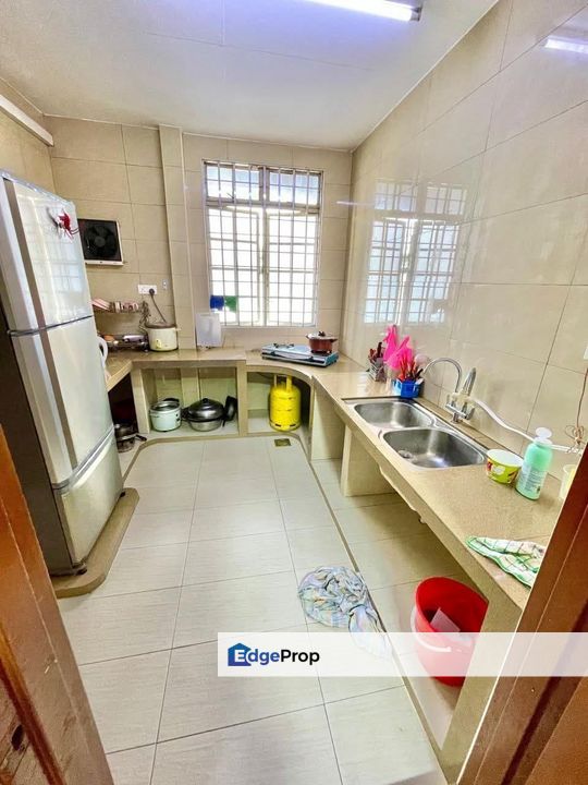 Bukit Indah , Double Storey Endlot with 15ft Land, Johor, Johor Bahru