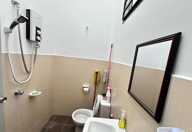 Camellia , Pulai Mutiara , Double Storey 