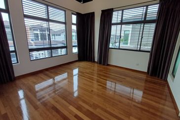 Featherstone @Eco Botanic