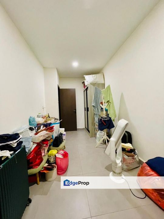 Taman Molek , 1.5 Storey , Renovated , 3 Bed, Johor, Johor Bahru