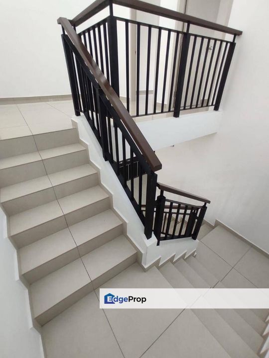 Taman Serimbun , Double Storey , Near Bukit Indah, Johor, Johor Bahru