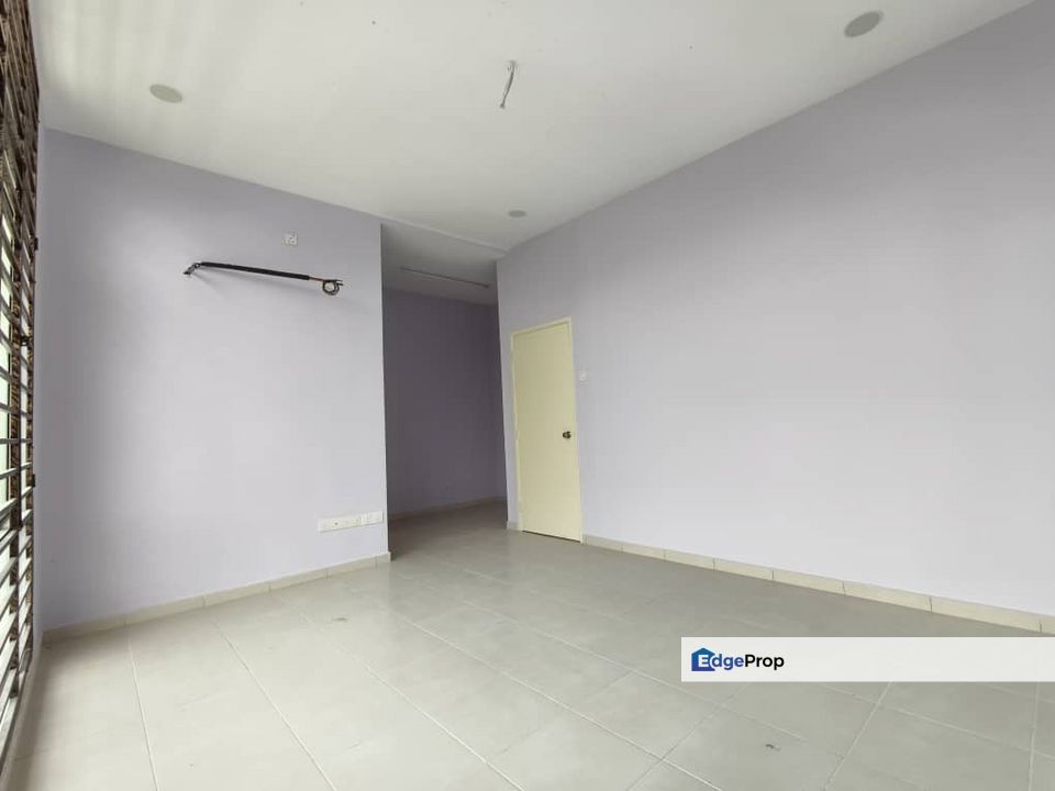 Maya Heights , 2.5 Storey , Bandar Seri Alam , Johor, Masai