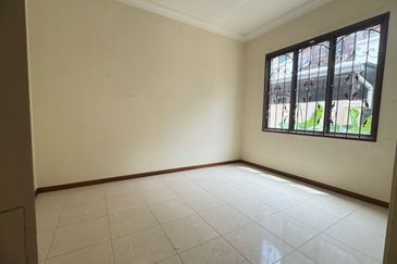 Taman Austin Perdana