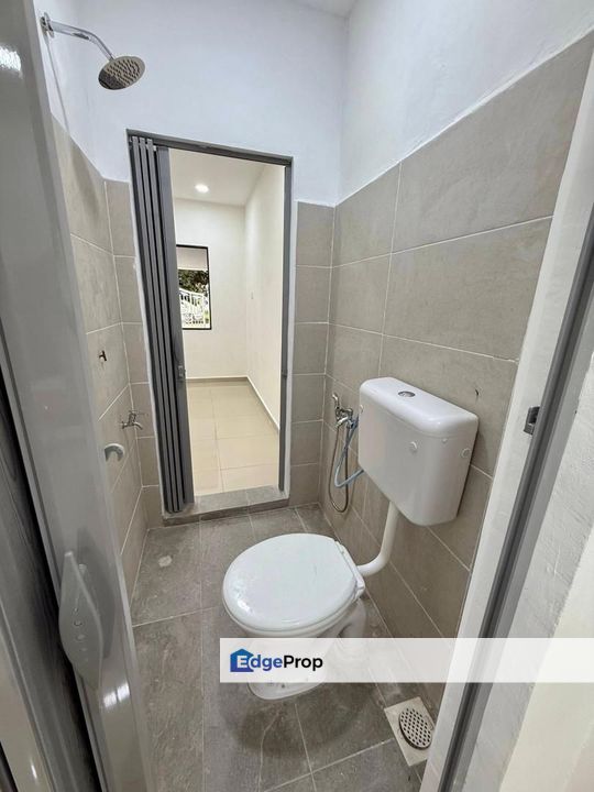 Taman Rinting , Double Storey , Renovated , Johor, Masai