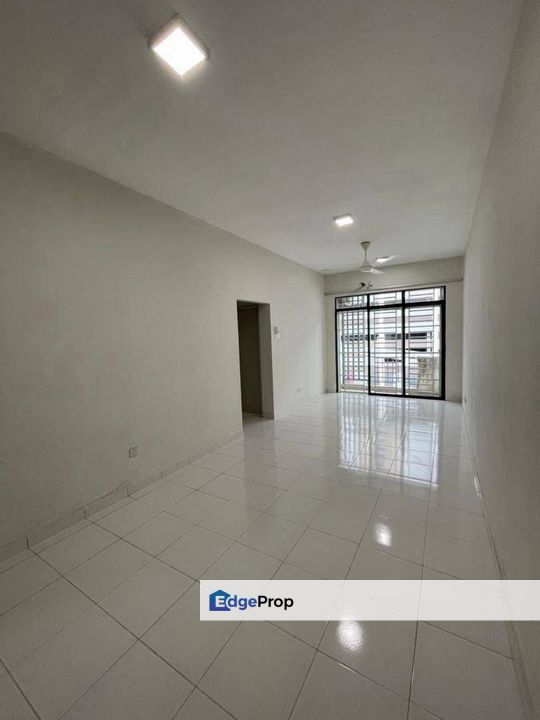 Jentayu Residency , Tampoi , 2 Car Park , Johor, Tampoi