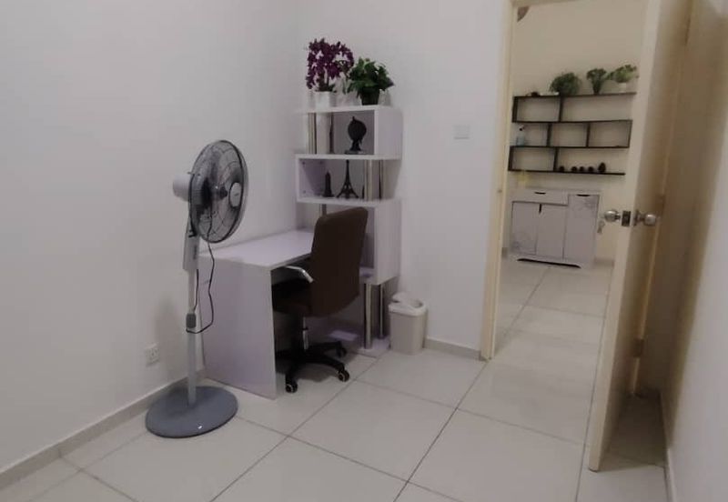 D'Summit Residences @ Kempas Utama