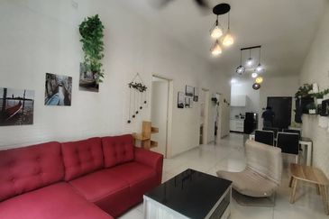 D'Summit Residences @ Kempas Utama